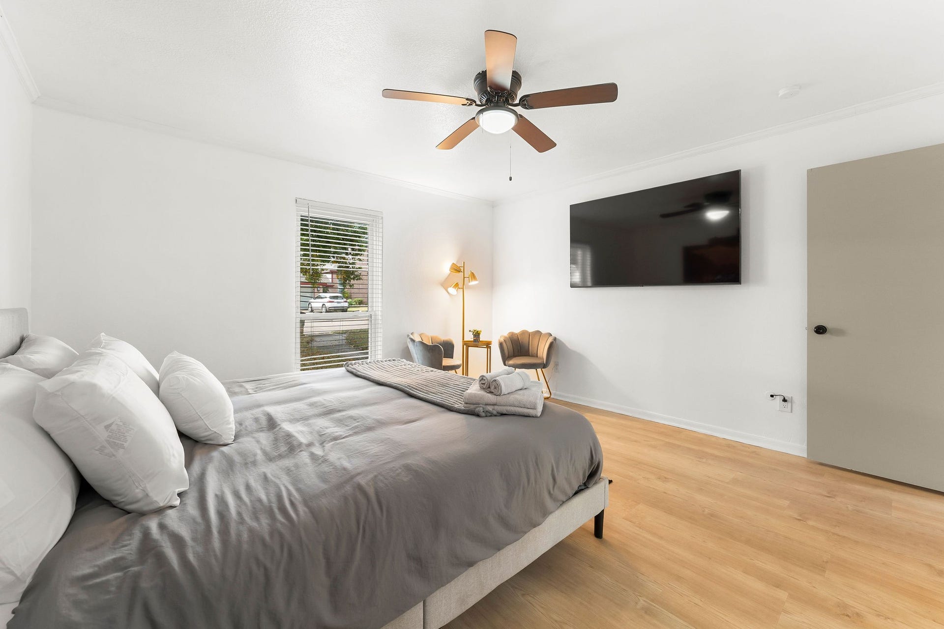 4103 Club Valley Drive, Houston, TX 77082 4103 Club Valley Drive, Houston, TX 77082