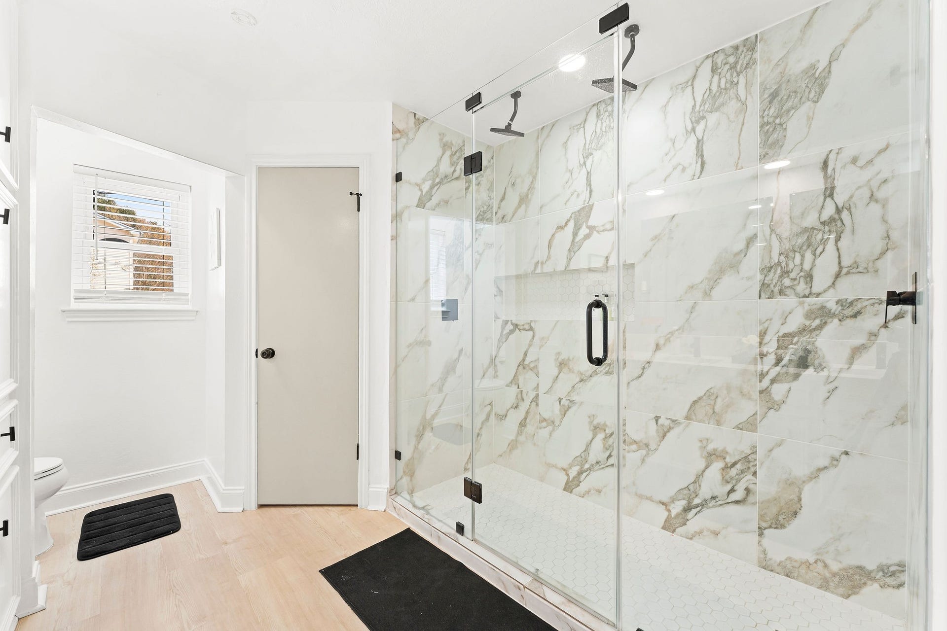 4103 Club Valley Drive, Houston, TX 77082 4103 Club Valley Drive, Houston, TX 77082