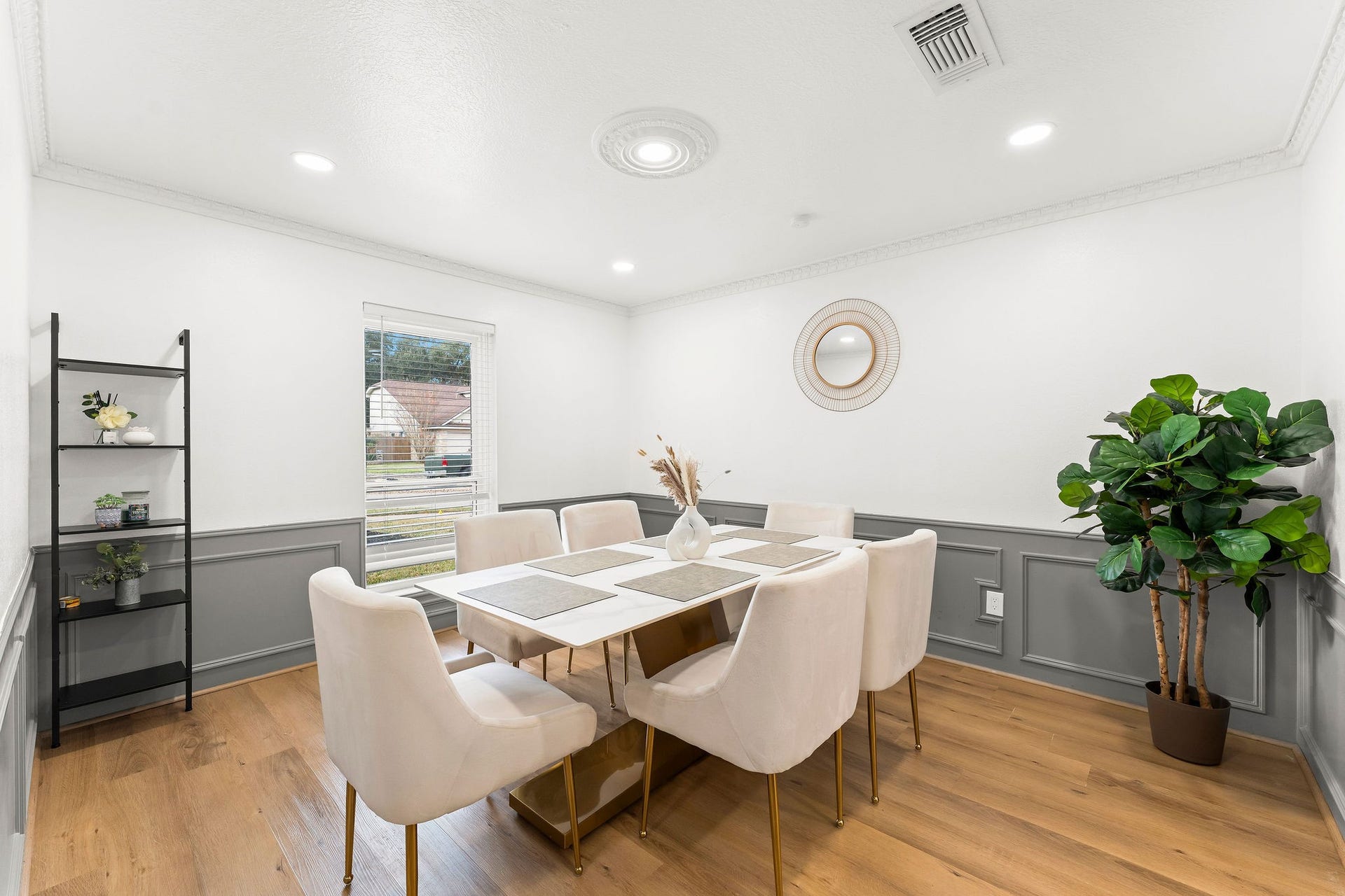 4103 Club Valley Drive, Houston, TX 77082 4103 Club Valley Drive, Houston, TX 77082