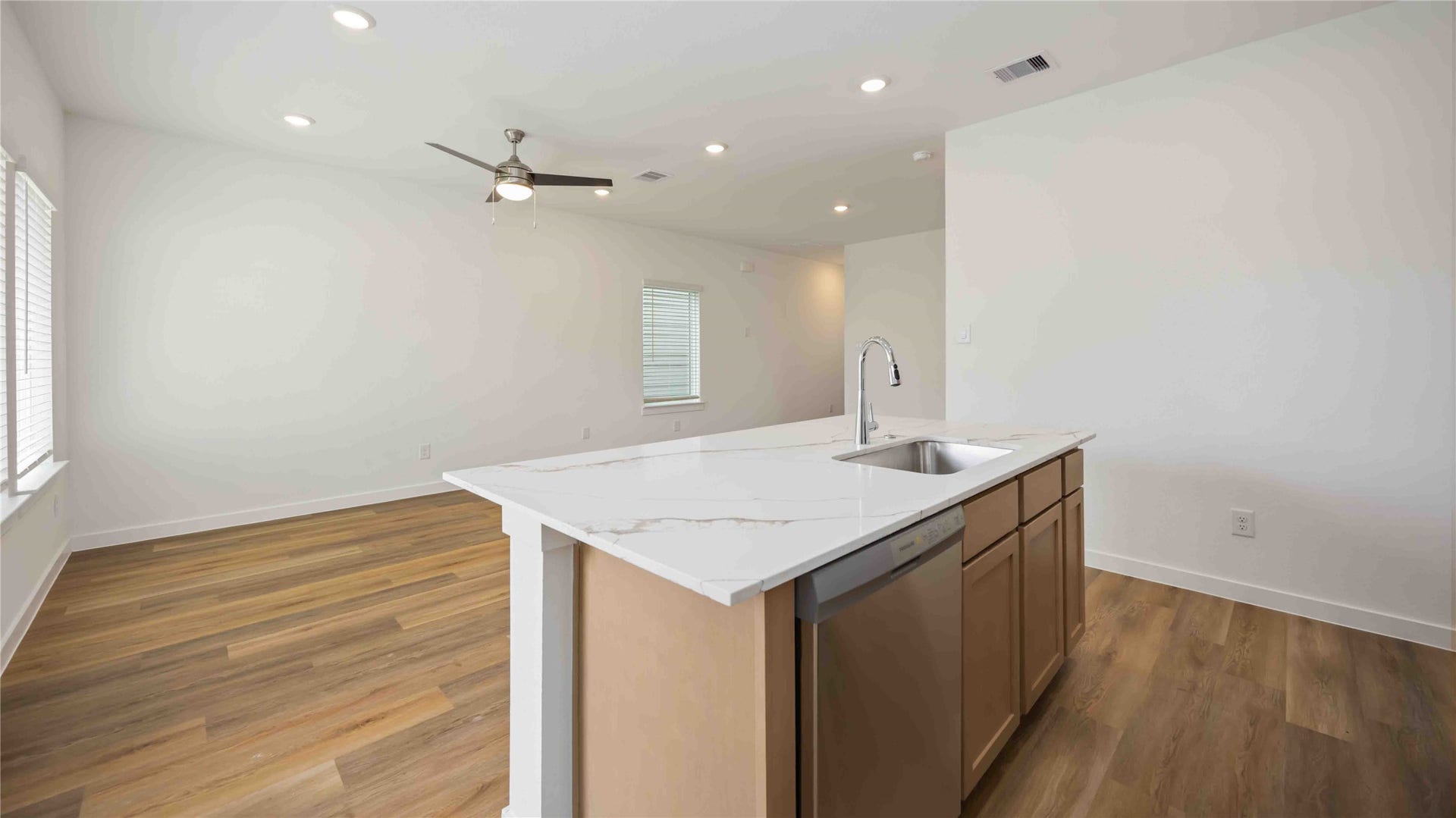 2616 McHenry Landing Lane, Houston, TX 77051 2616 McHenry Landing Lane, Houston, TX 77051