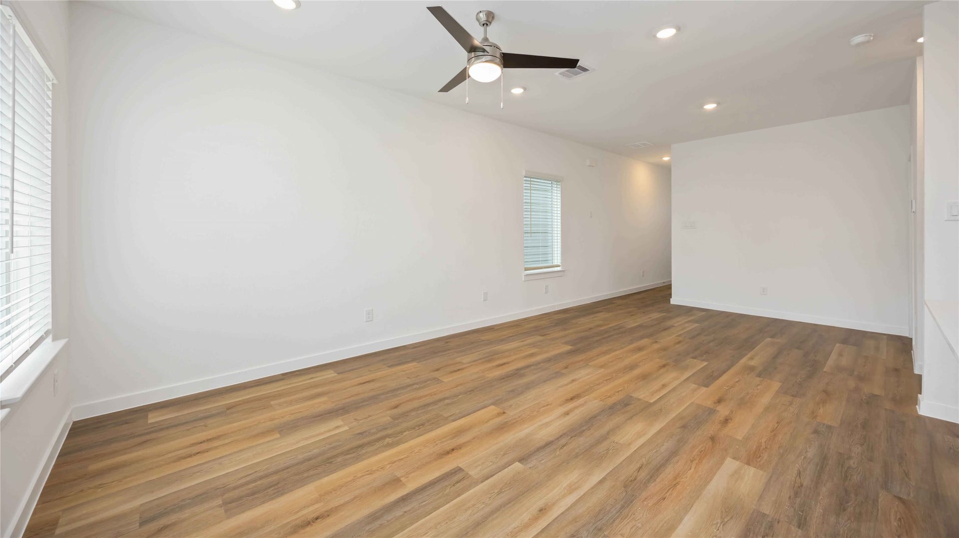 2616 McHenry Landing Lane, Houston, TX 77051 2616 McHenry Landing Lane, Houston, TX 77051