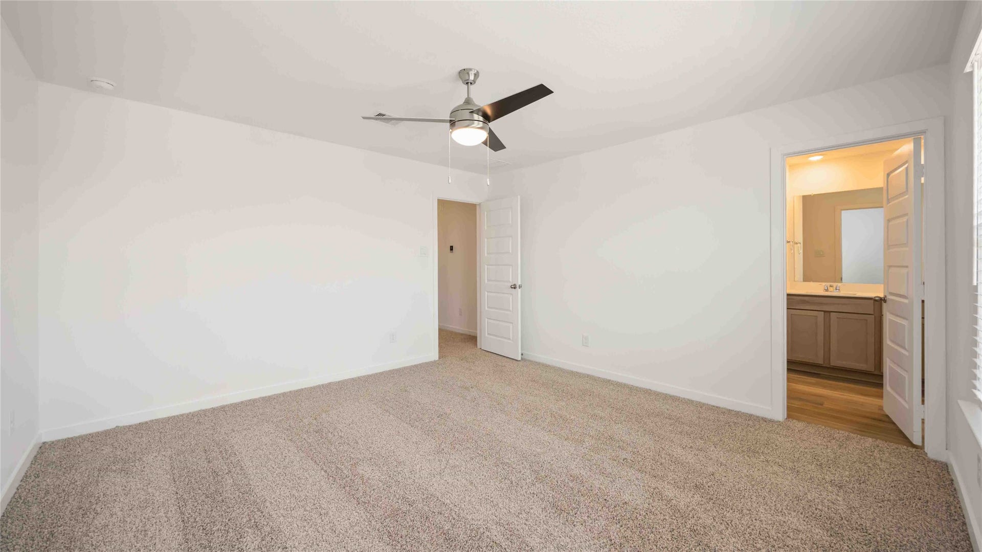 2616 McHenry Landing Lane, Houston, TX 77051 2616 McHenry Landing Lane, Houston, TX 77051