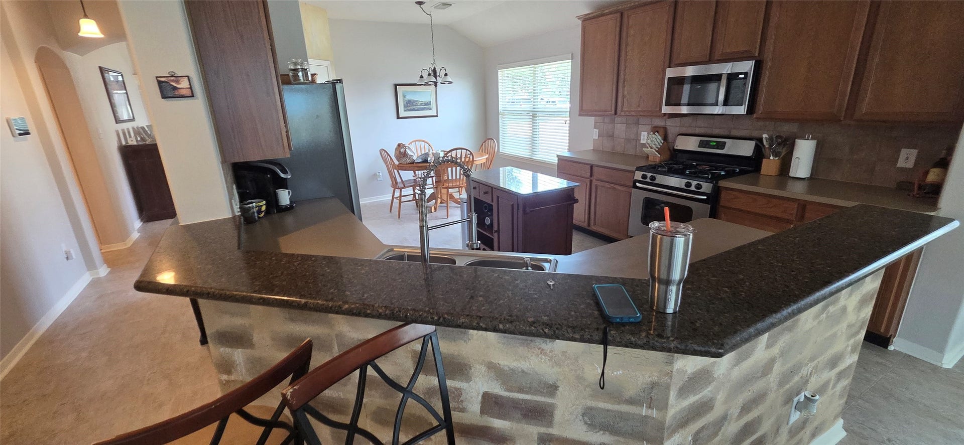 2406 Cardinal Elm Street, Fresno, TX 77545 Kitchen