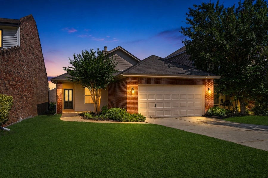 Property photo for 136 April Cove, Conroe, TX