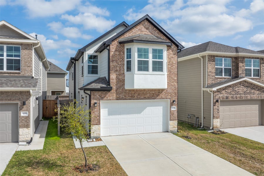 Property photo for 1539 Revolution Way, Missouri City, TX
