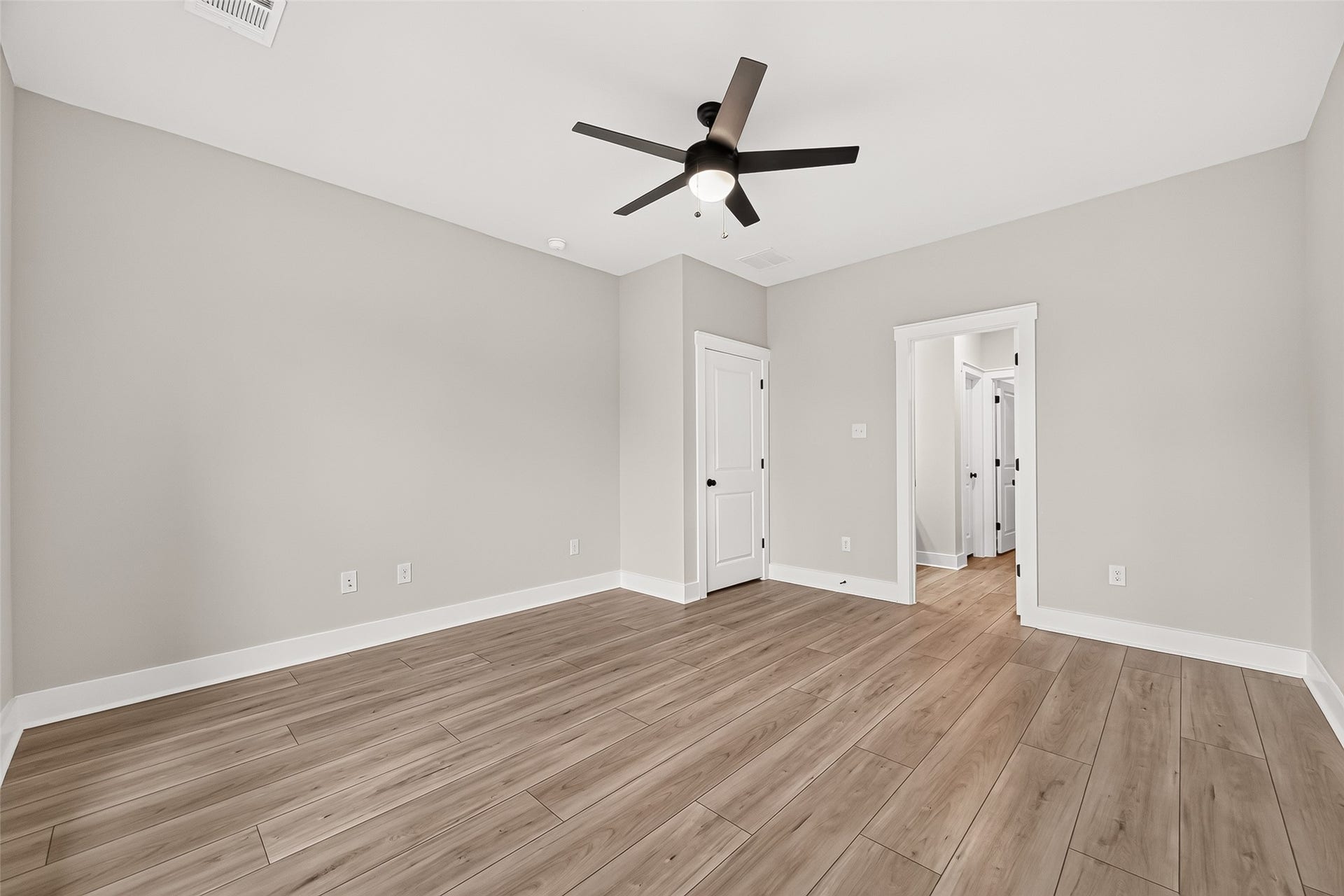 11328 Iron Horse Street, Montgomery, TX 77316 11328 Iron Horse Street, Montgomery, TX 77316