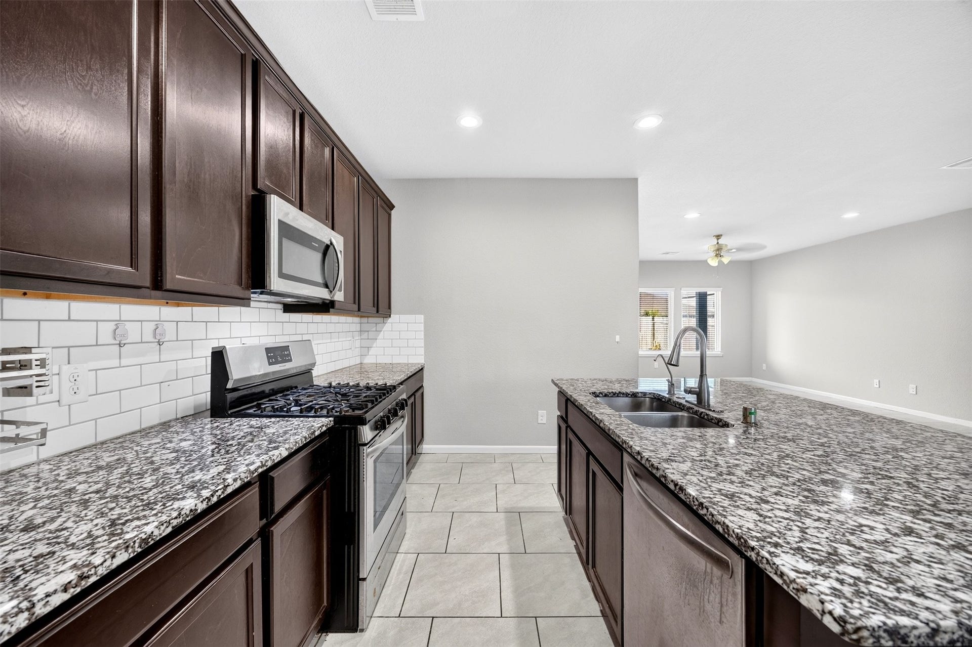 18342 Arcola Bay Lane, Richmond, TX 77407 18342 Arcola Bay Lane, Richmond, TX 77407