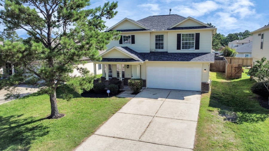 Property photo for 21910 Willow Shade Lane, Tomball, TX