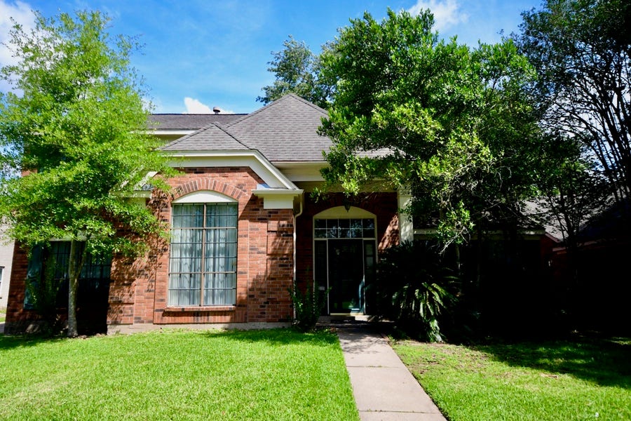 Property photo for 3019 Country Club Blvd, Sugar Land, TX