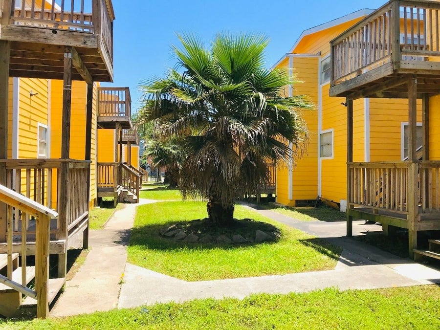 Property photo for 2711 Avenue K, Galveston, TX