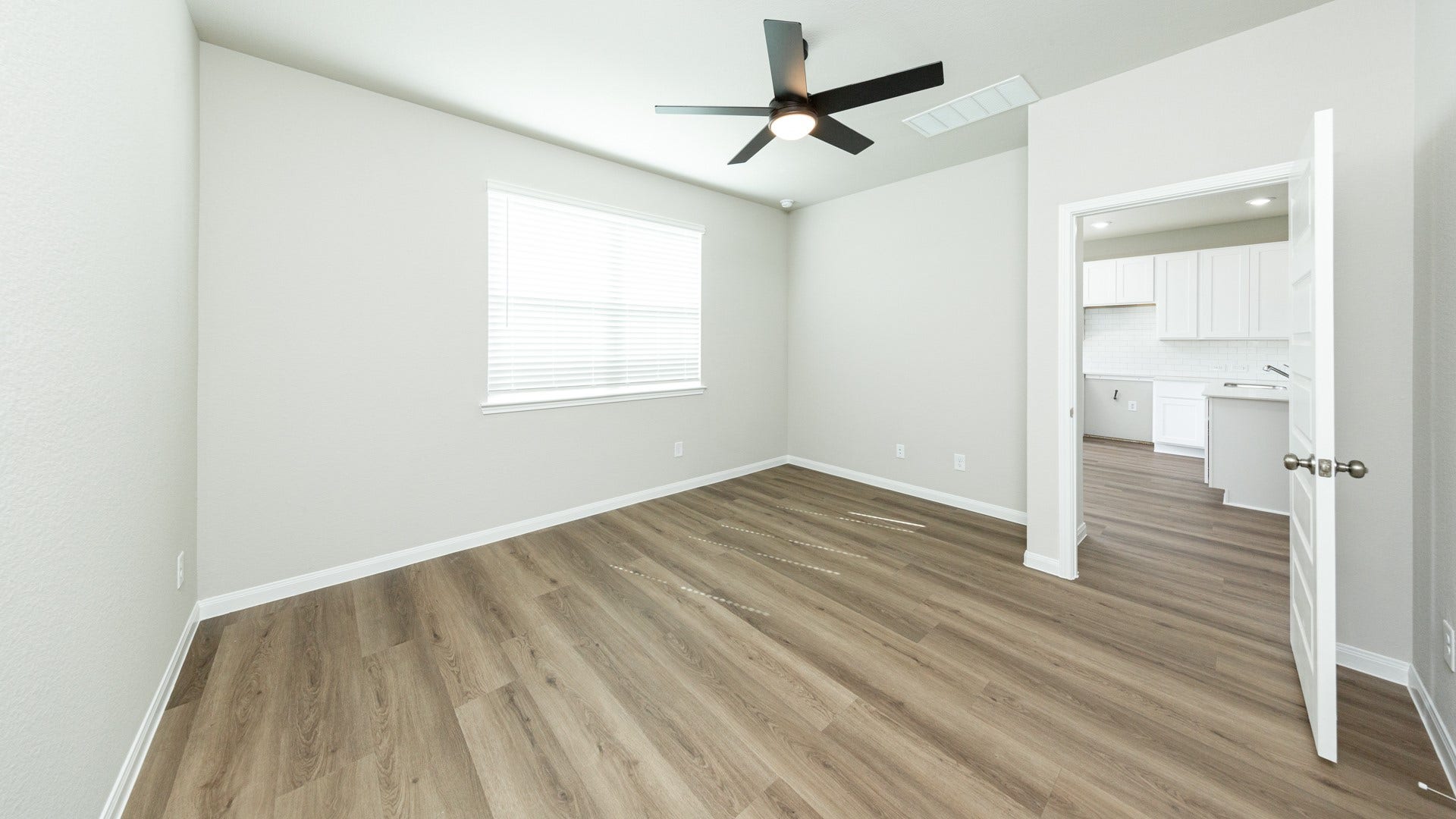 9221 Crestone Peak Drive, Willis, TX 77318 9221 Crestone Peak Drive, Willis, TX 77318