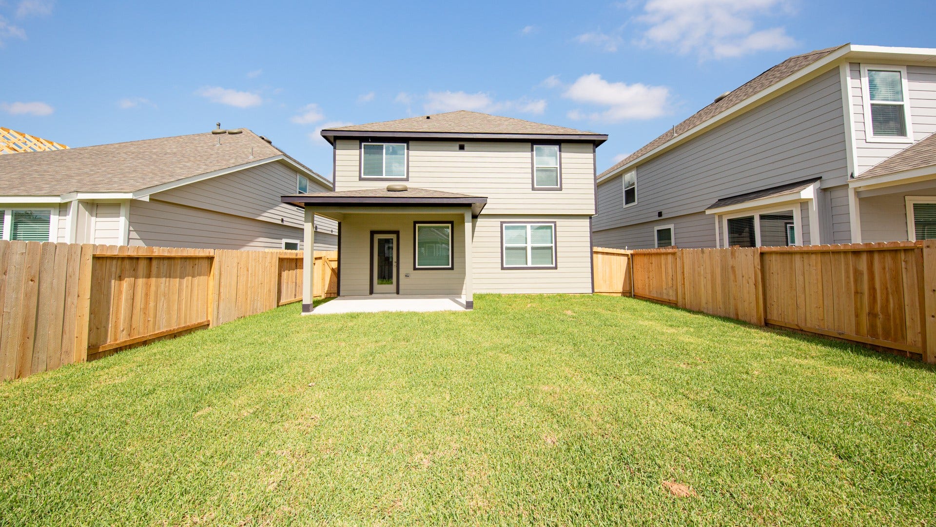 9221 Crestone Peak Drive, Willis, TX 77318 9221 Crestone Peak Drive, Willis, TX 77318