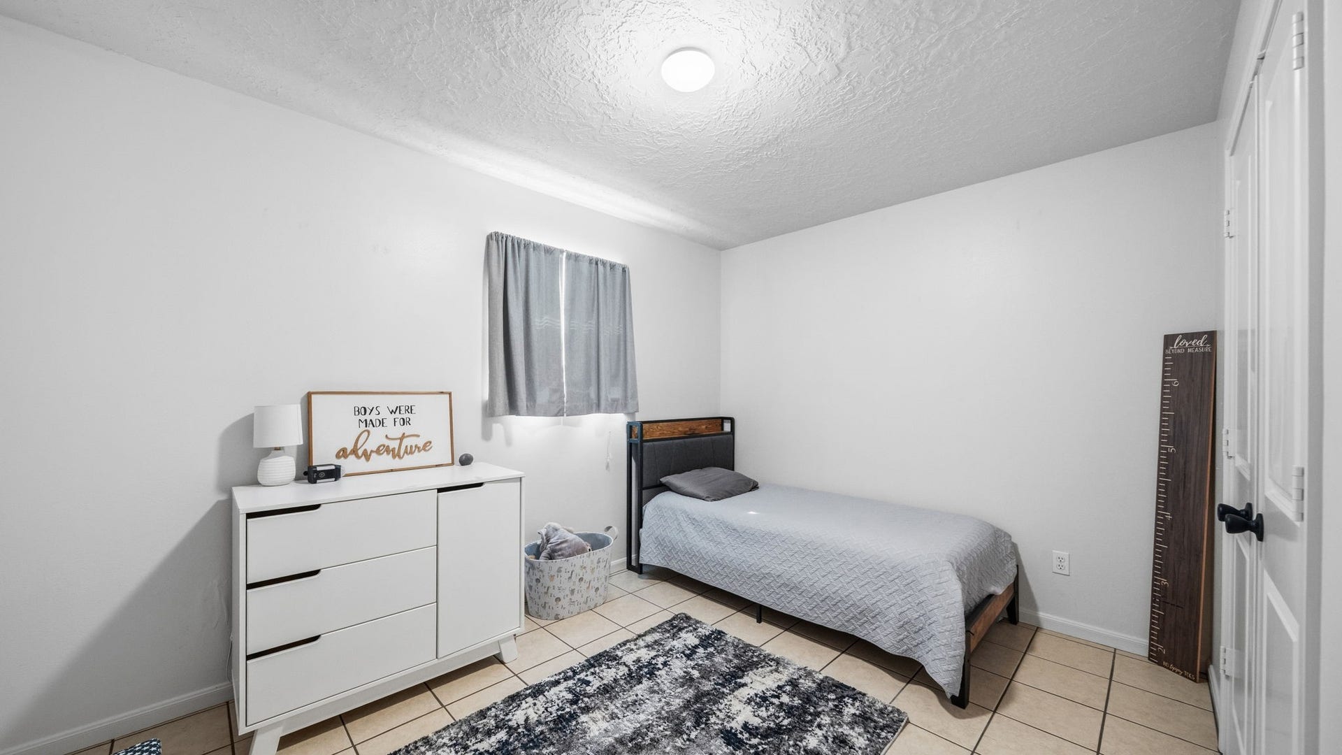 2610 Daugherty Street, Waller, TX 77484 2610 Daugherty Street, Waller, TX 77484