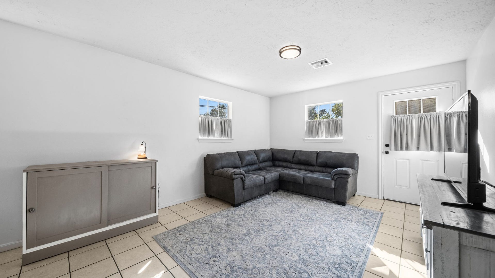 2610 Daugherty Street, Waller, TX 77484 2610 Daugherty Street, Waller, TX 77484