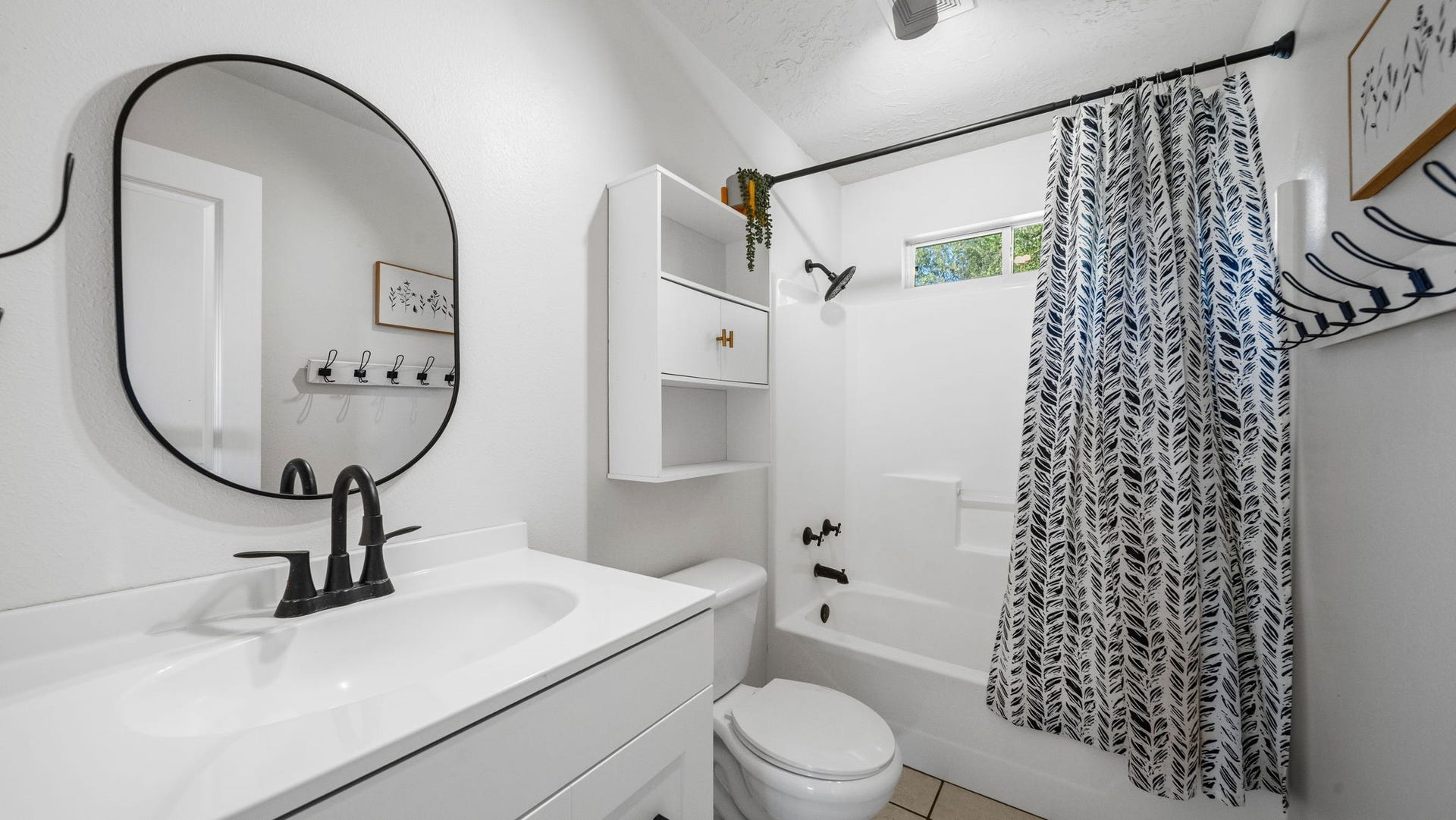 2610 Daugherty Street, Waller, TX 77484 2610 Daugherty Street, Waller, TX 77484