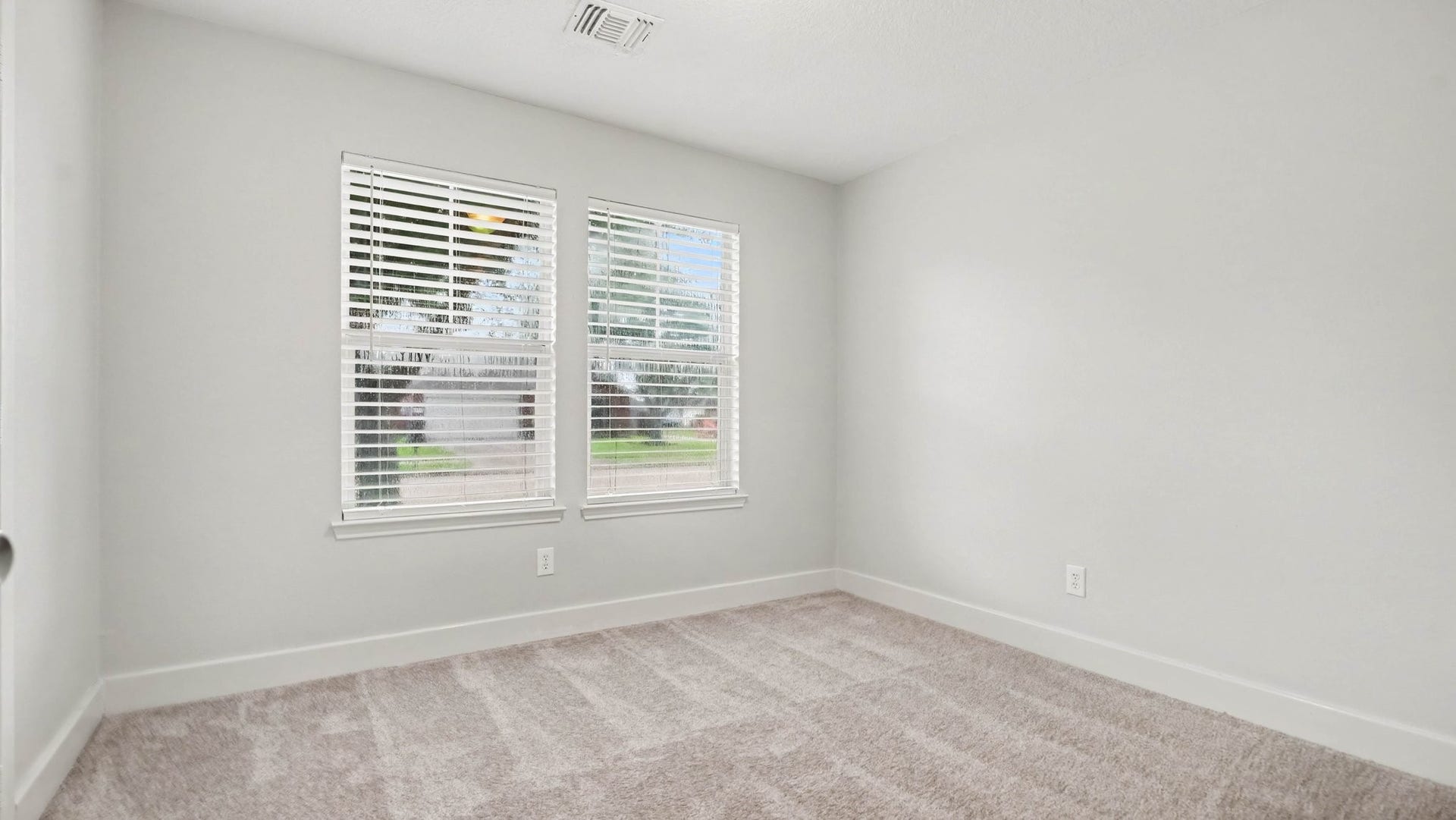 260 Rolling Brook Drive, Dickinson, TX 77539 260 Rolling Brook Drive, Dickinson, TX 77539