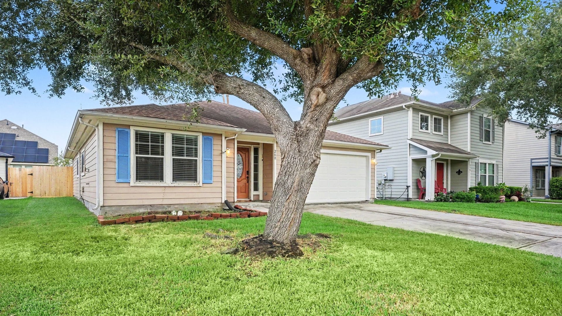 260 Rolling Brook Drive, Dickinson, TX 77539 260 Rolling Brook Drive, Dickinson, TX 77539