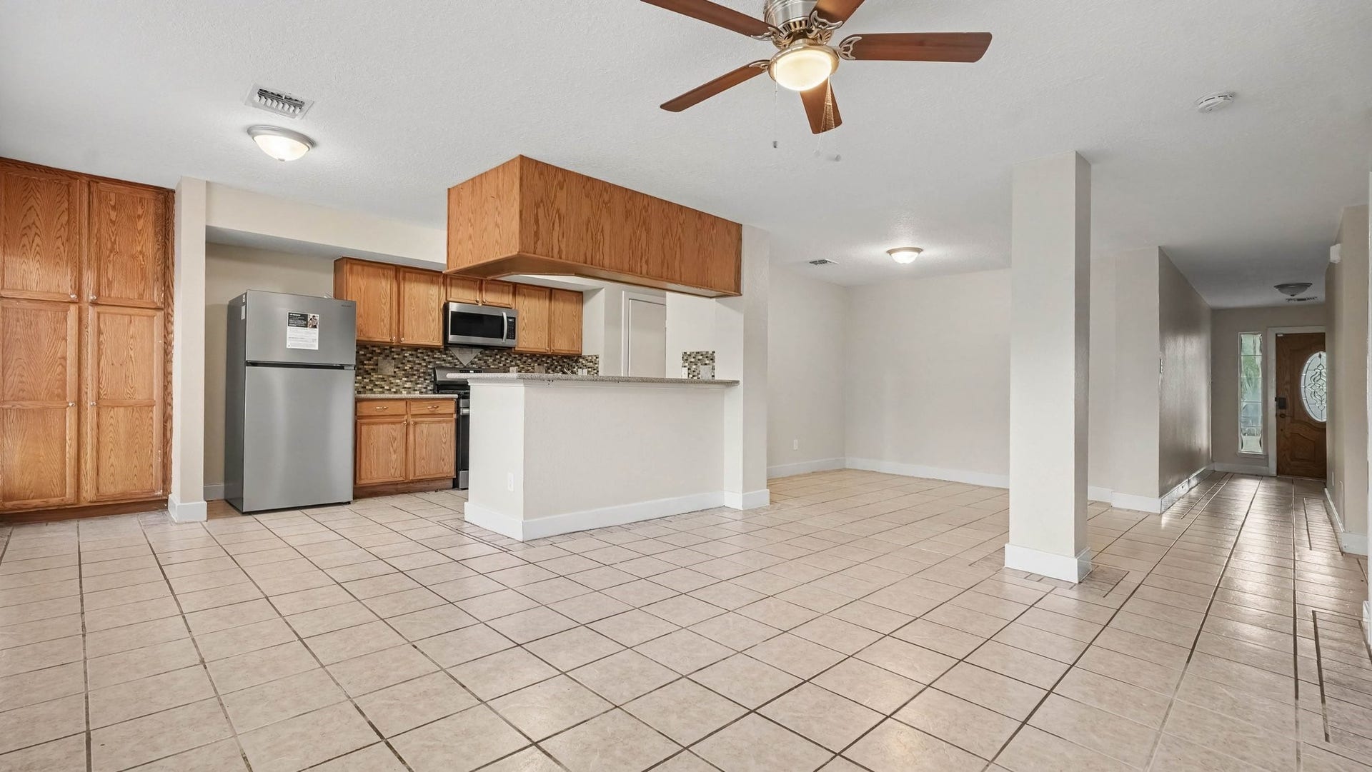 260 Rolling Brook Drive, Dickinson, TX 77539 260 Rolling Brook Drive, Dickinson, TX 77539