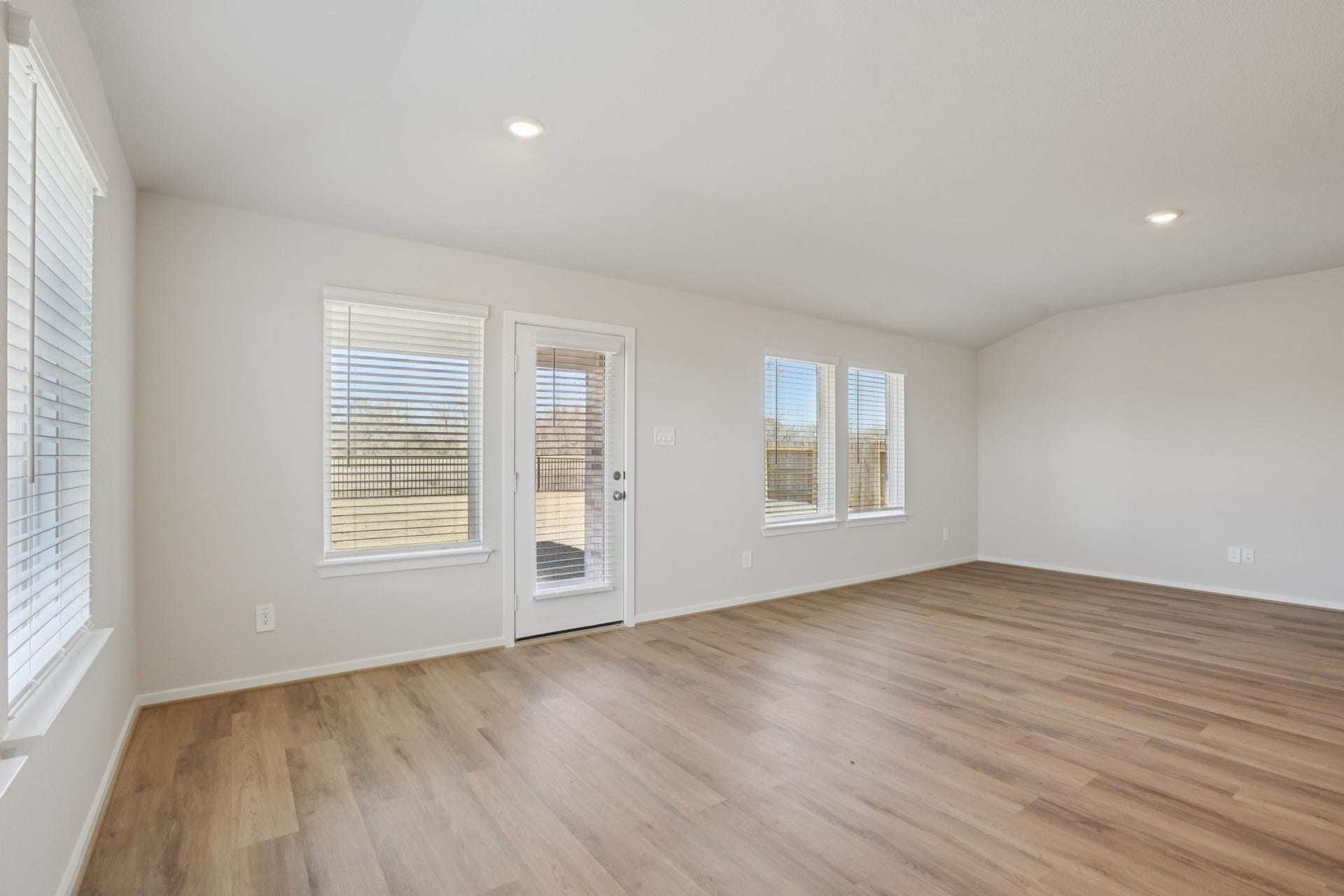 2035 Murphy Ranch Court, Conroe, TX 77301 2035 Murphy Ranch Court, Conroe, TX 77301