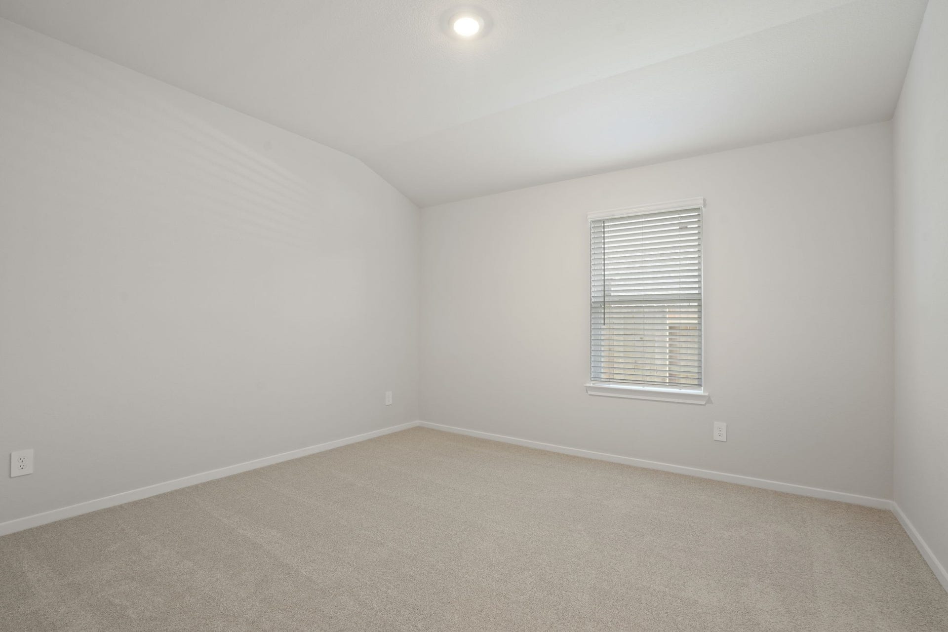 2035 Murphy Ranch Court, Conroe, TX 77301 2035 Murphy Ranch Court, Conroe, TX 77301
