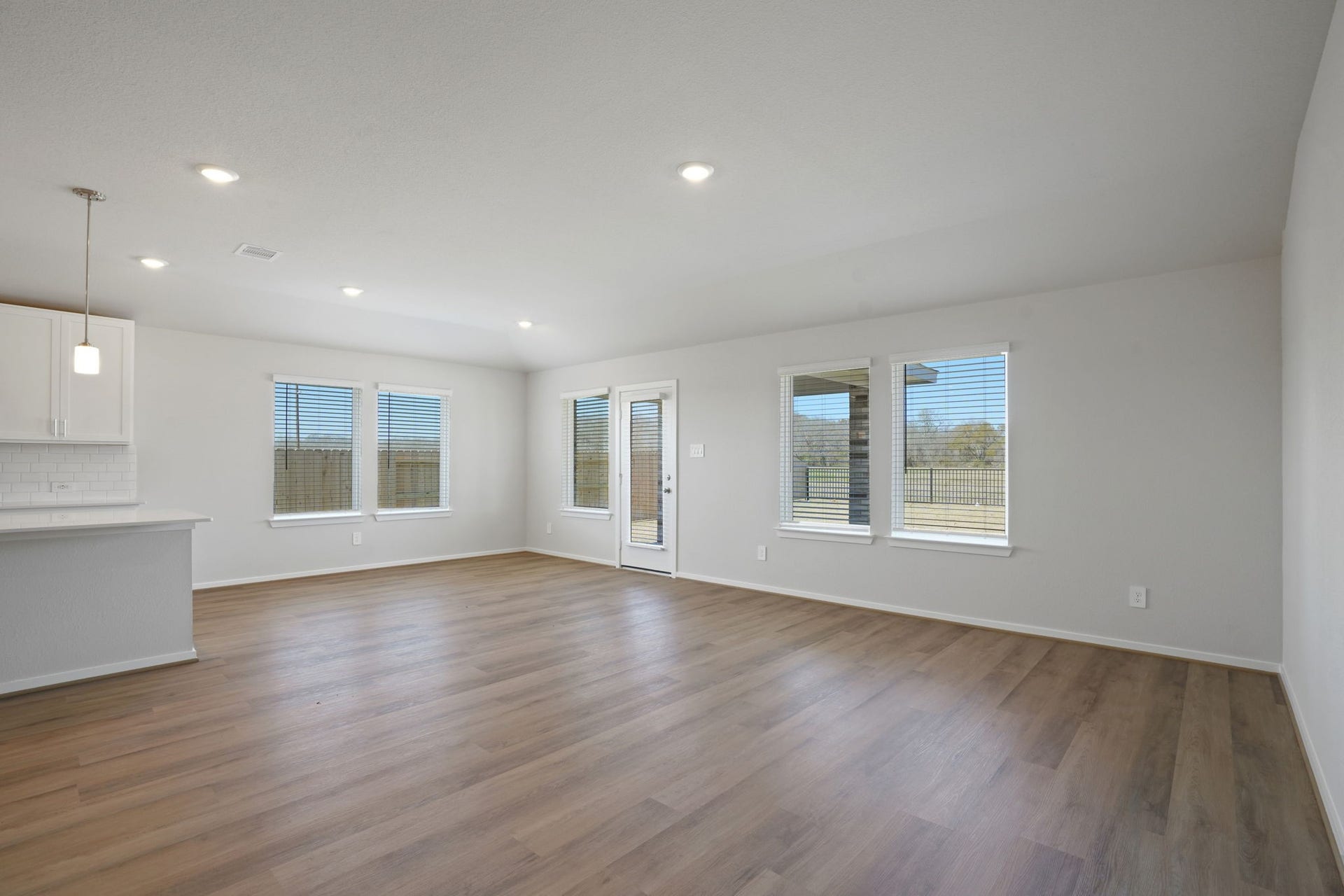 2035 Murphy Ranch Court, Conroe, TX 77301 2035 Murphy Ranch Court, Conroe, TX 77301