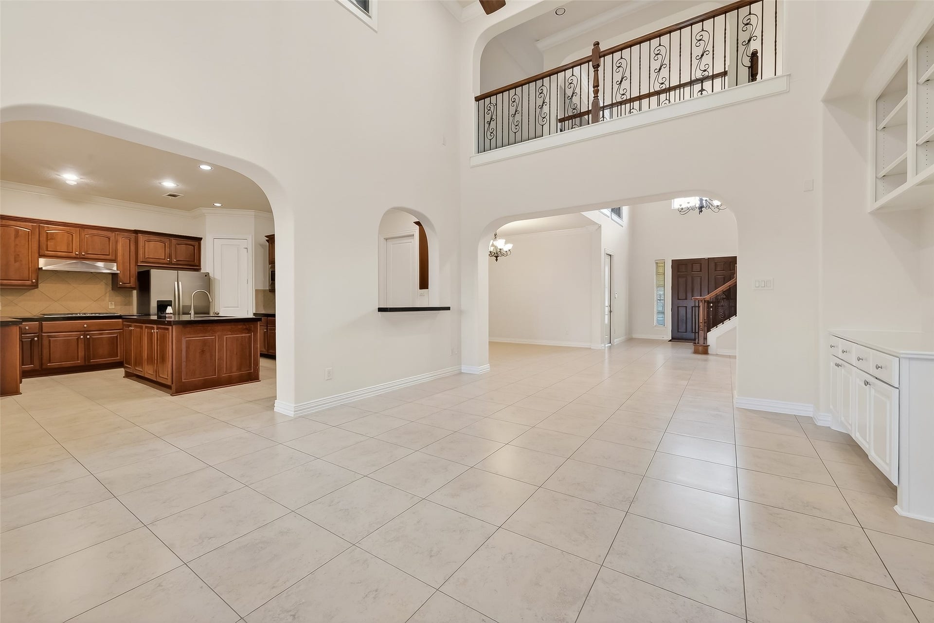 14447 KINGSTON COVE Lane, Houston, TX 77077 Main Living Room