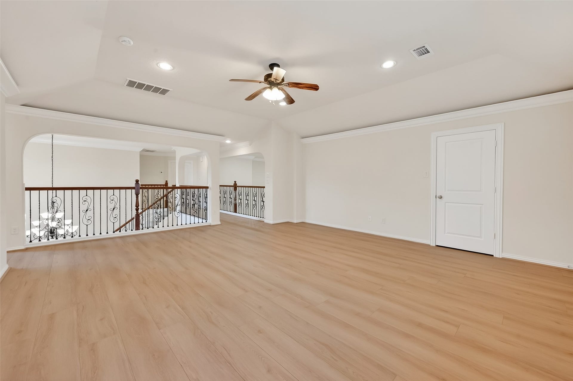 14447 KINGSTON COVE Lane, Houston, TX 77077 Game Room offers plenty of space .