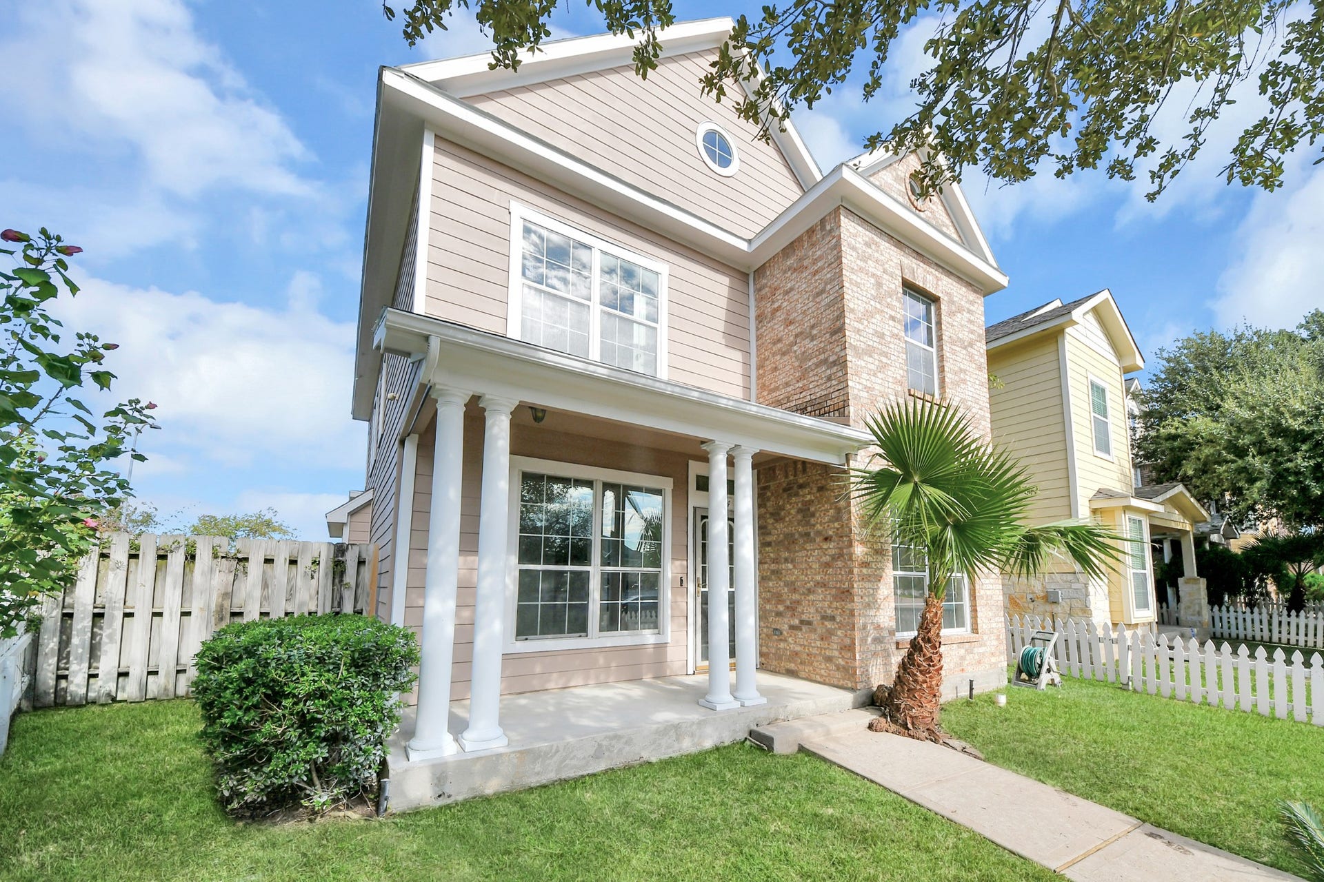 14414 Summer Garden Drive, Houston, TX 77083