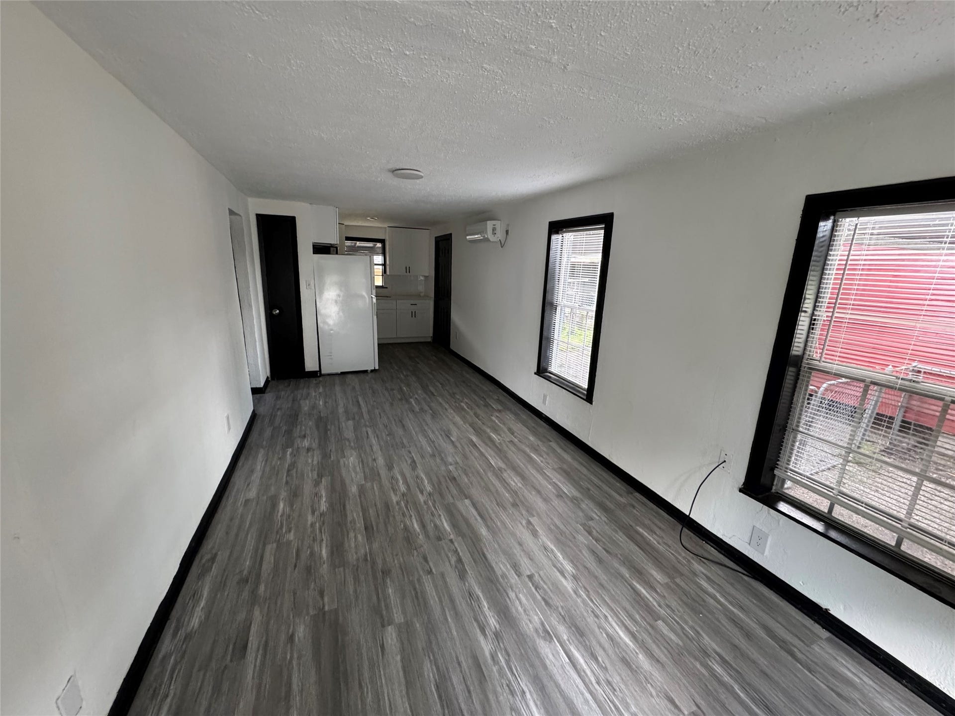 1504 Luzon Street, Houston, TX 77009 1504 Luzon Street, Houston, TX 77009