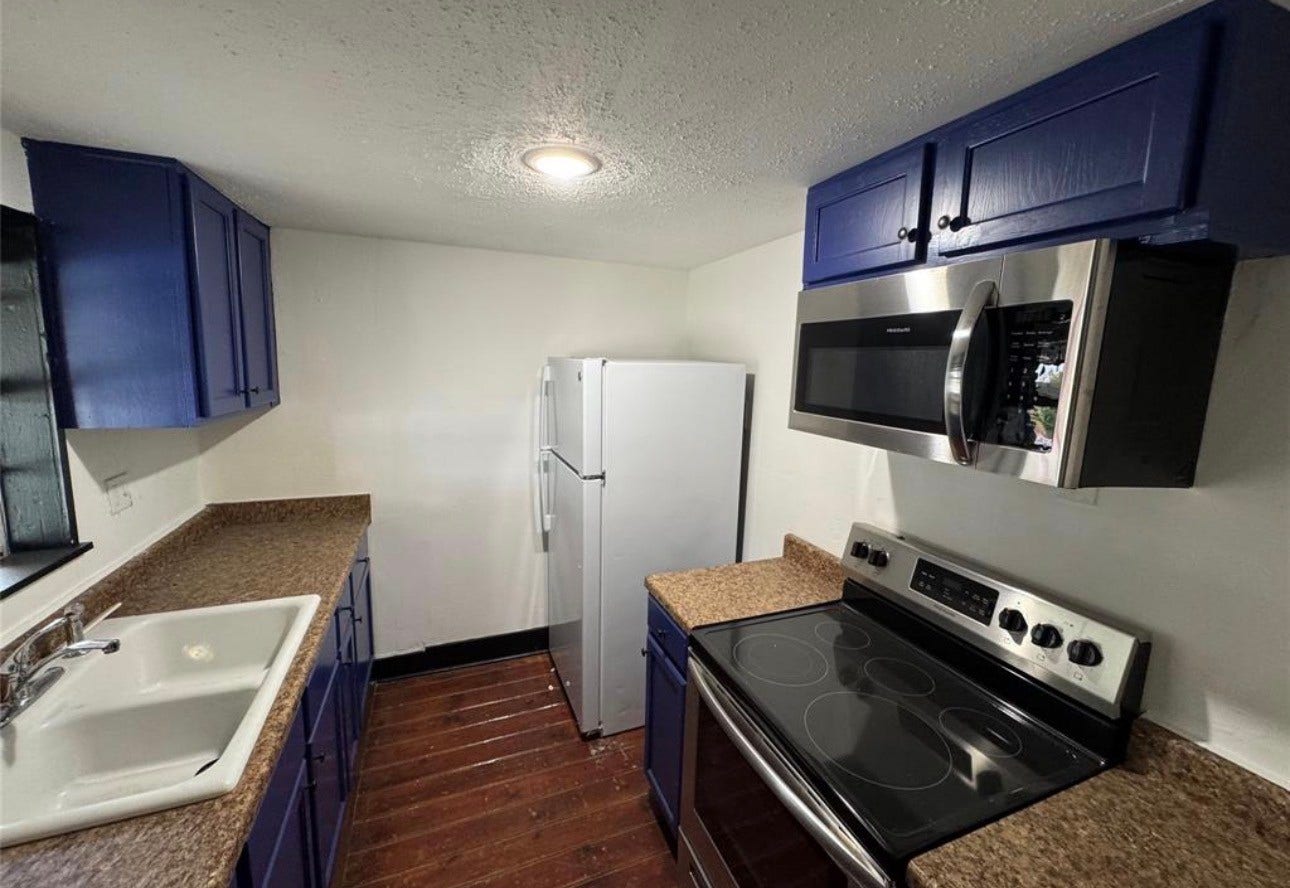 1504 Luzon Street, Houston, TX 77009 1504 Luzon Street, Houston, TX 77009