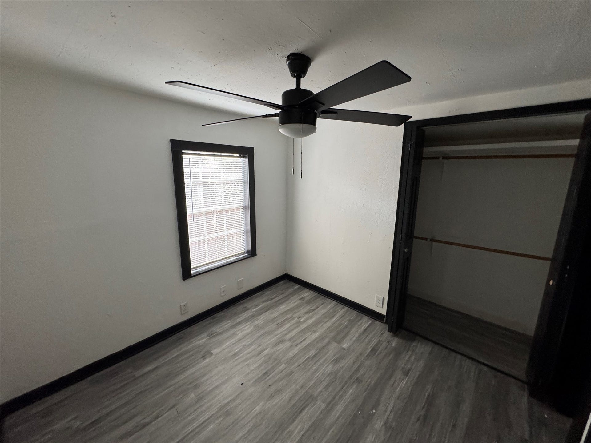 1504 Luzon Street, Houston, TX 77009 1504 Luzon Street, Houston, TX 77009