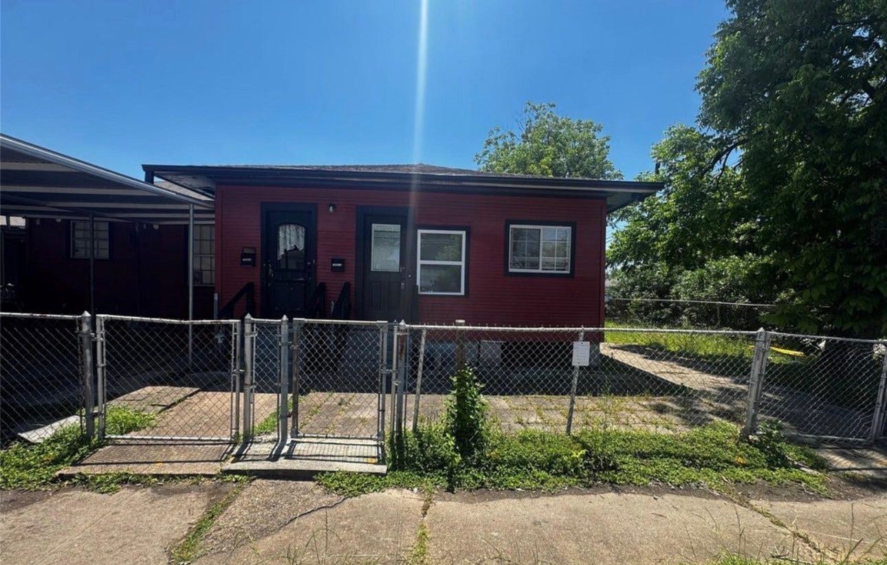 1504 Luzon Street, Houston, TX 77009 1504 Luzon Street, Houston, TX 77009