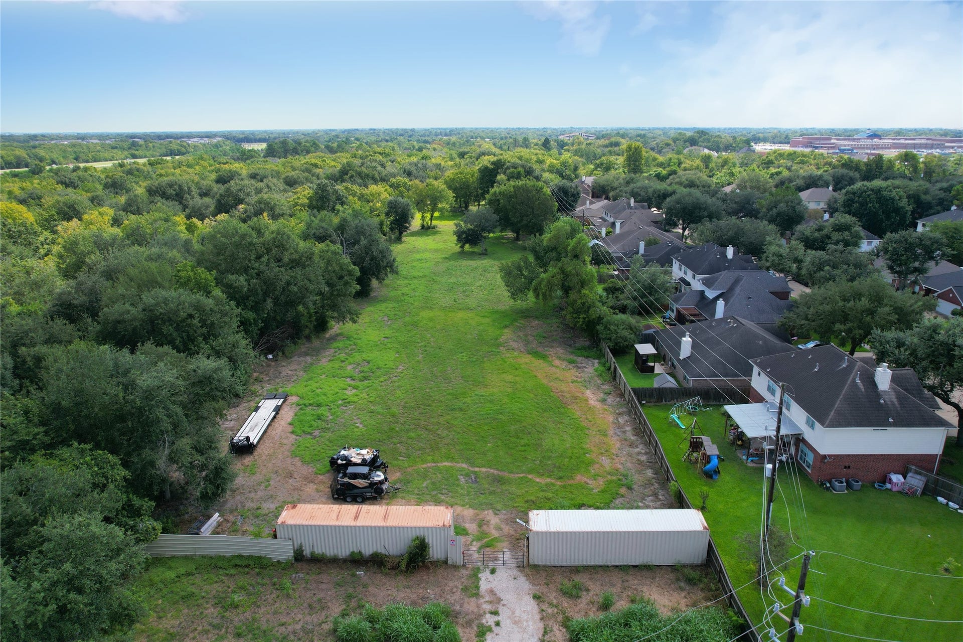3733 Soho Drive, Pearland, TX 77584 3733 Soho Drive, Pearland, TX 77584