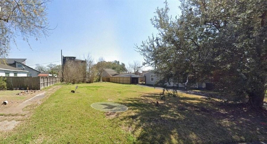 Property photo for 2267 Des Jardines Street, Houston, TX