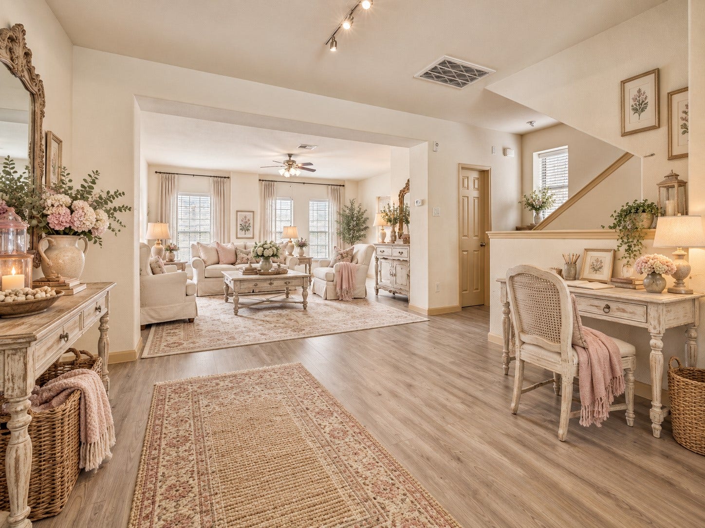 7914 Stoneyway Drive, Houston, TX 77040 Great opportunity to own this charming townhome!