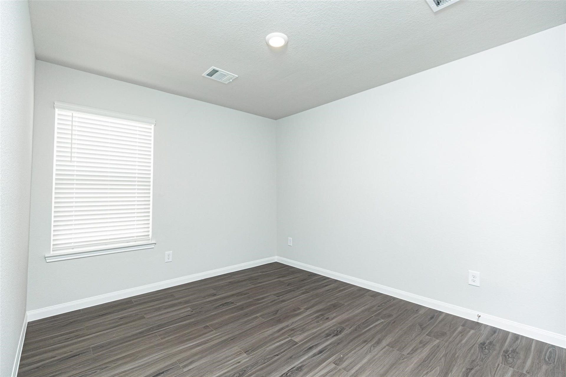 2312 Mooneye Court, Conroe, TX 77384 Bedroom 2