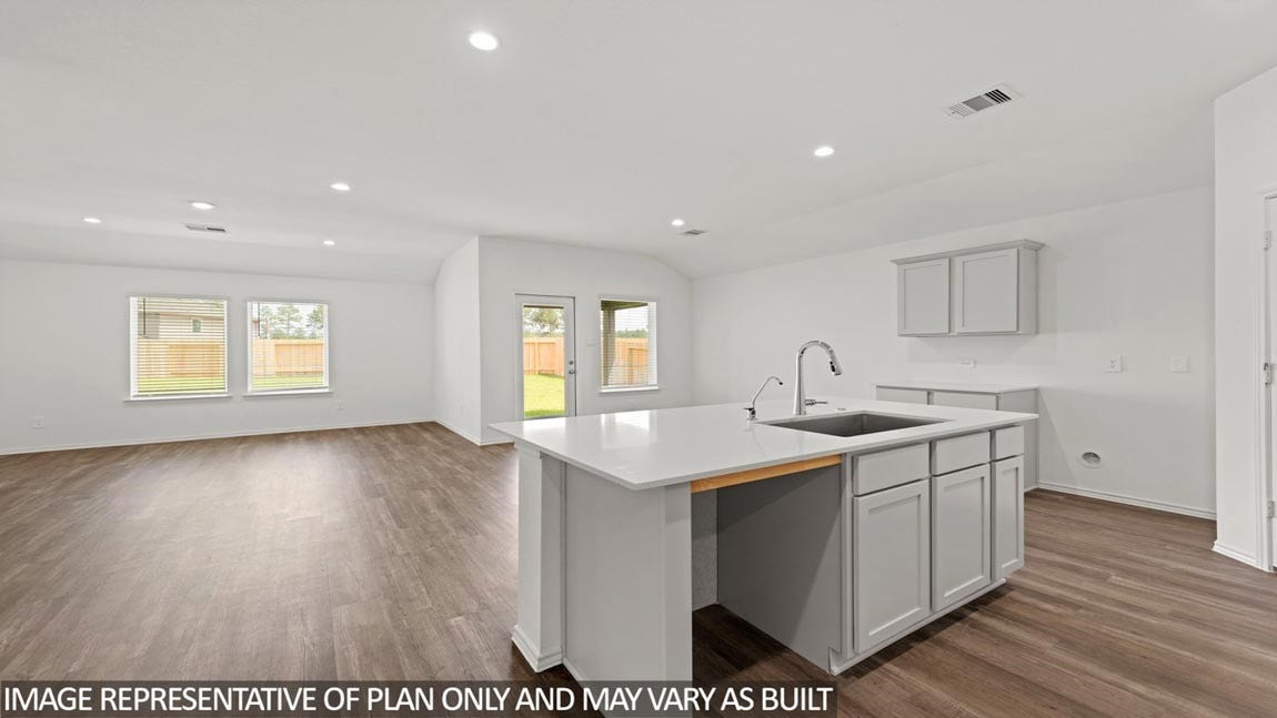 107 Cedar Ridge Lane, Dayton, TX 77535 107 Cedar Ridge Lane, Dayton, TX 77535