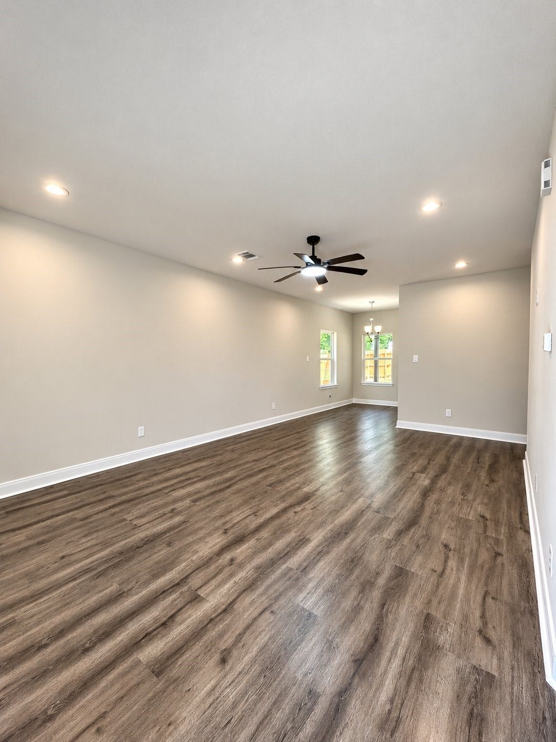 15634 Holly Drive, Montgomery, TX 77356 ** Image of a previous home