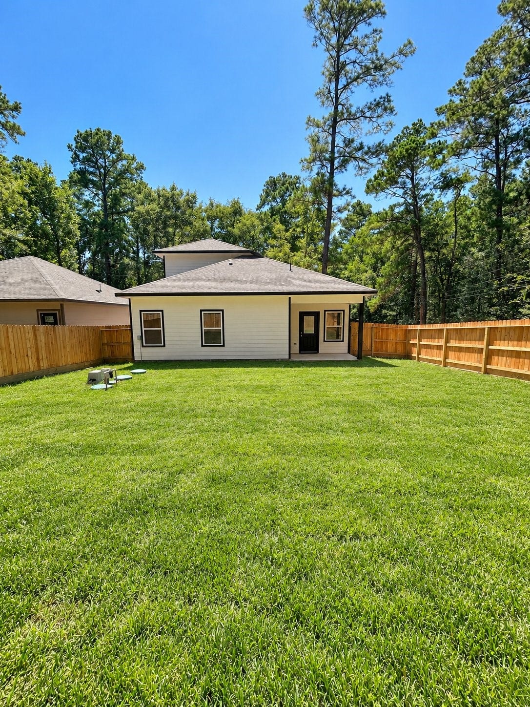 15634 Holly Drive, Montgomery, TX 77356 ** Image of a previous home