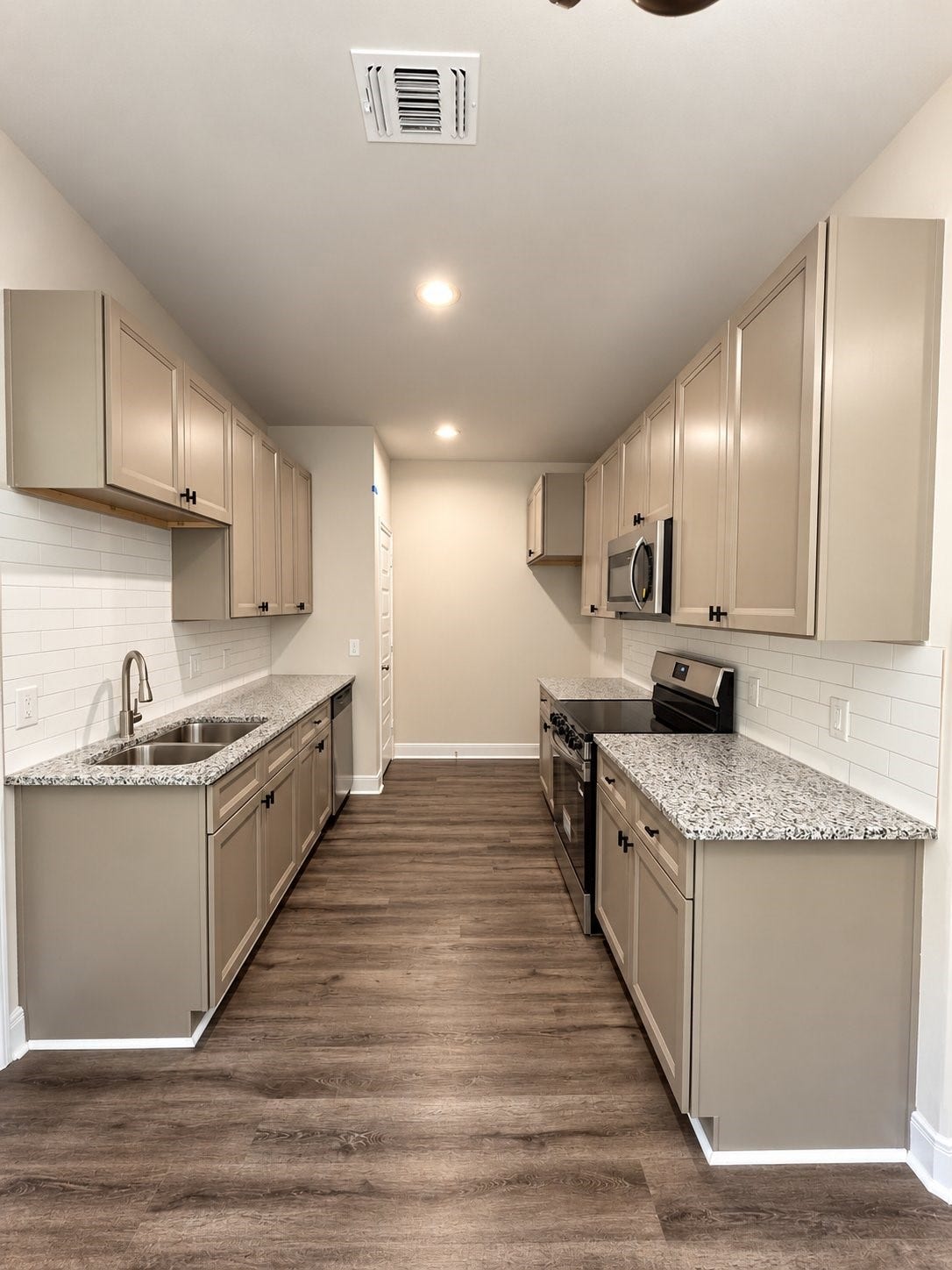 15634 Holly Drive, Montgomery, TX 77356 Kitchen layout has changed to feature an island with an open concept kitchen