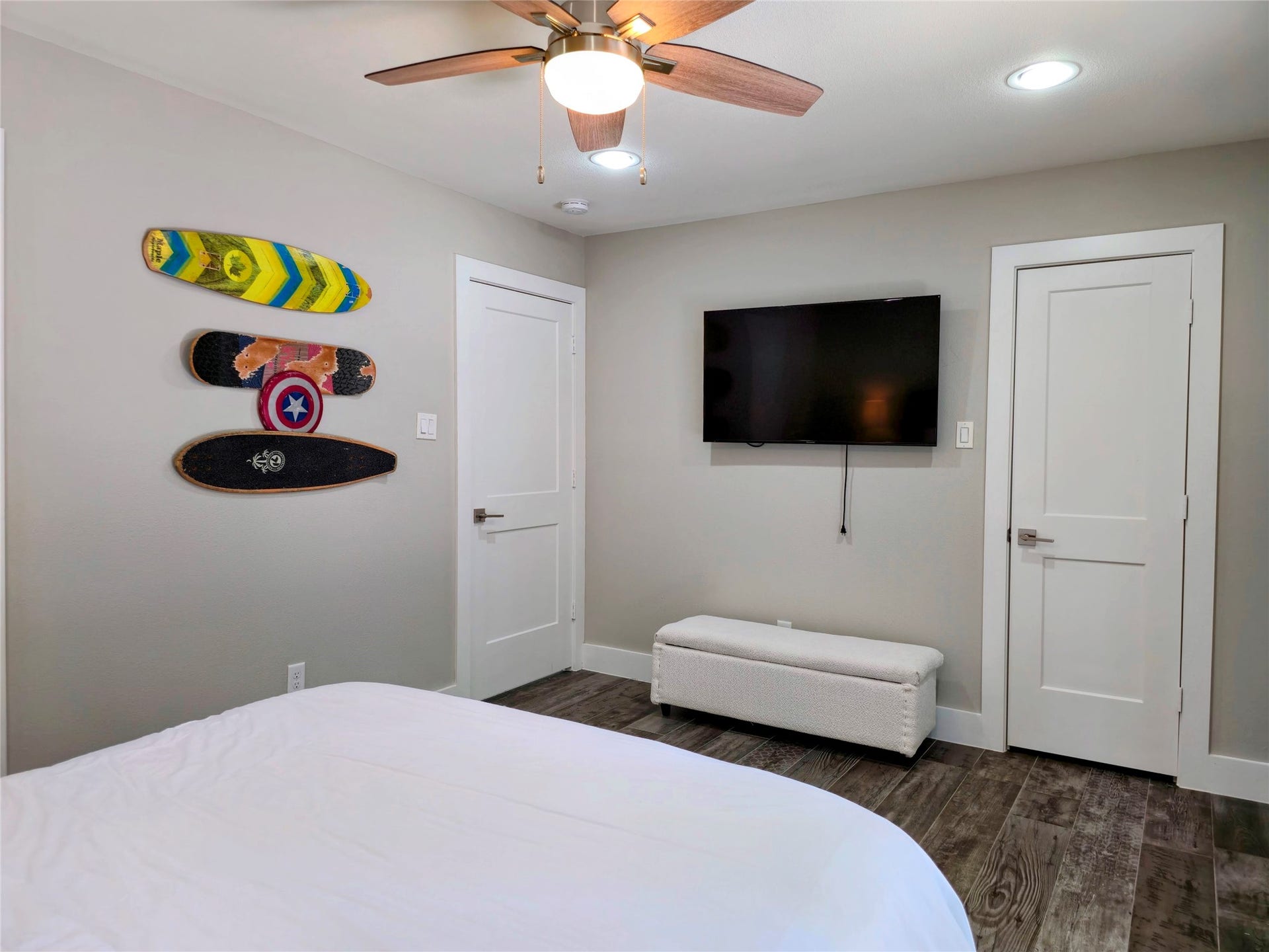 7 Leisure Lane, The Woodlands, TX 77380 7 Leisure Lane, The Woodlands, TX 77380
