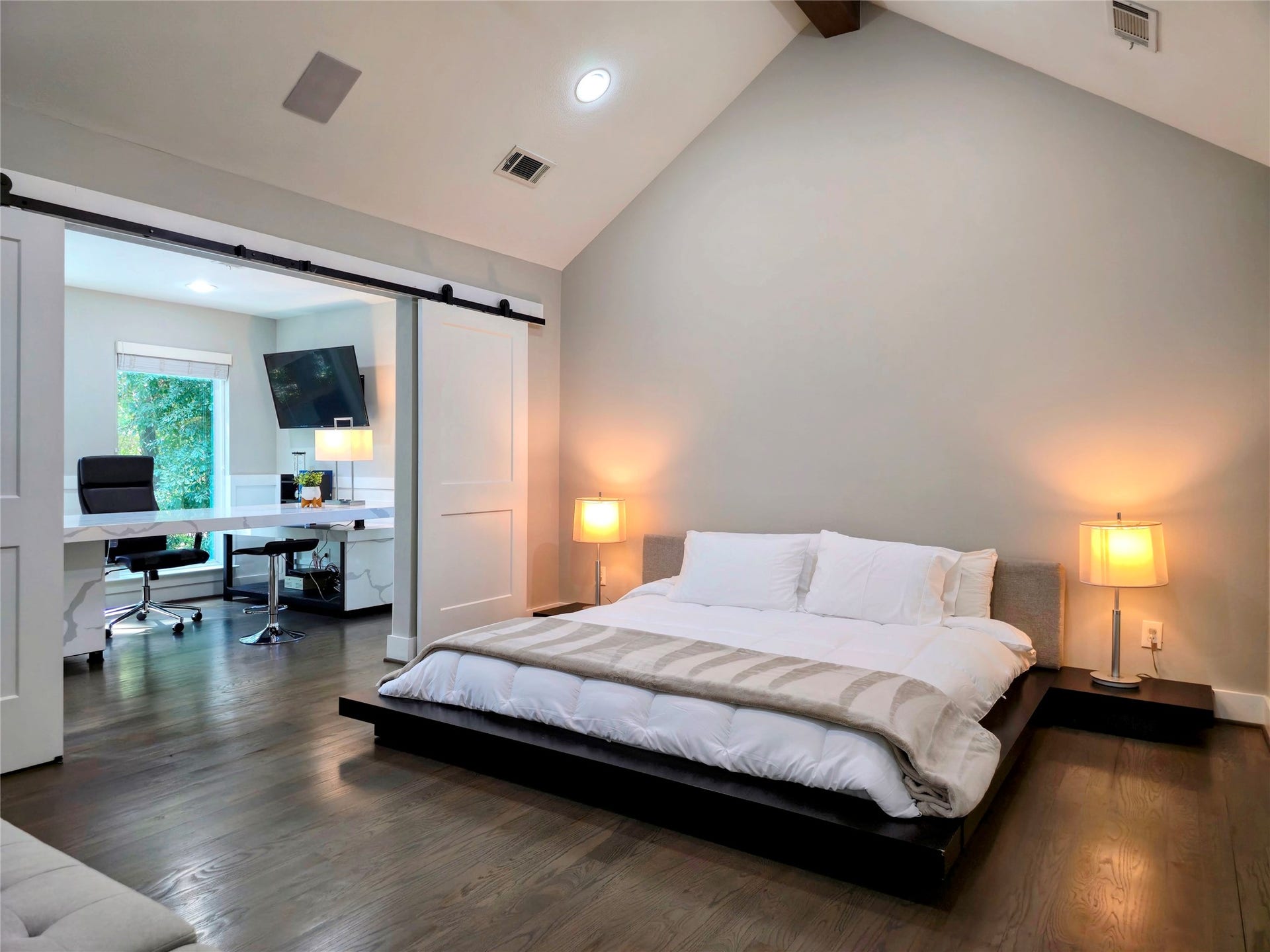 7 Leisure Lane, The Woodlands, TX 77380 7 Leisure Lane, The Woodlands, TX 77380