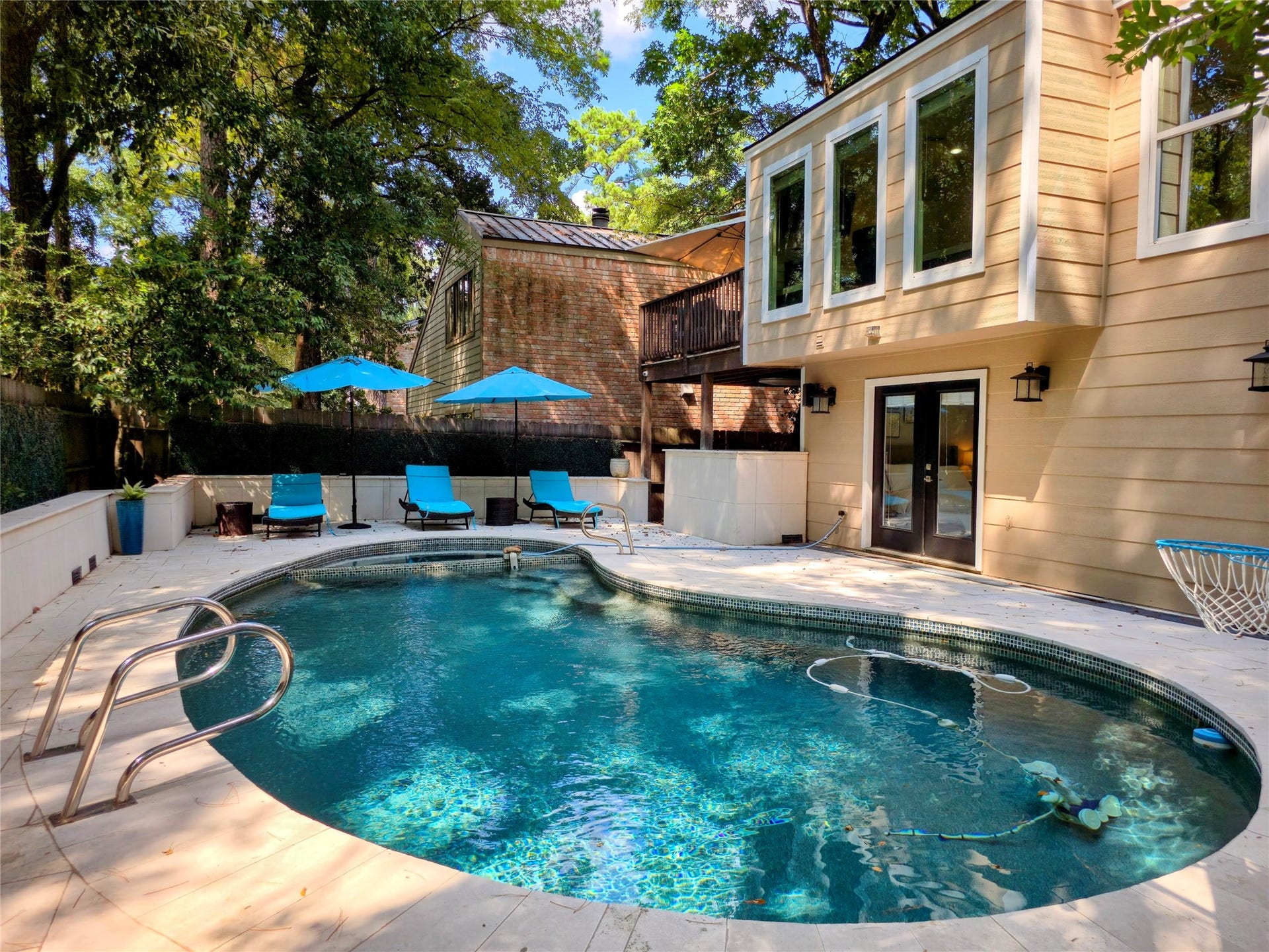 7 Leisure Lane, The Woodlands, TX 77380 7 Leisure Lane, The Woodlands, TX 77380