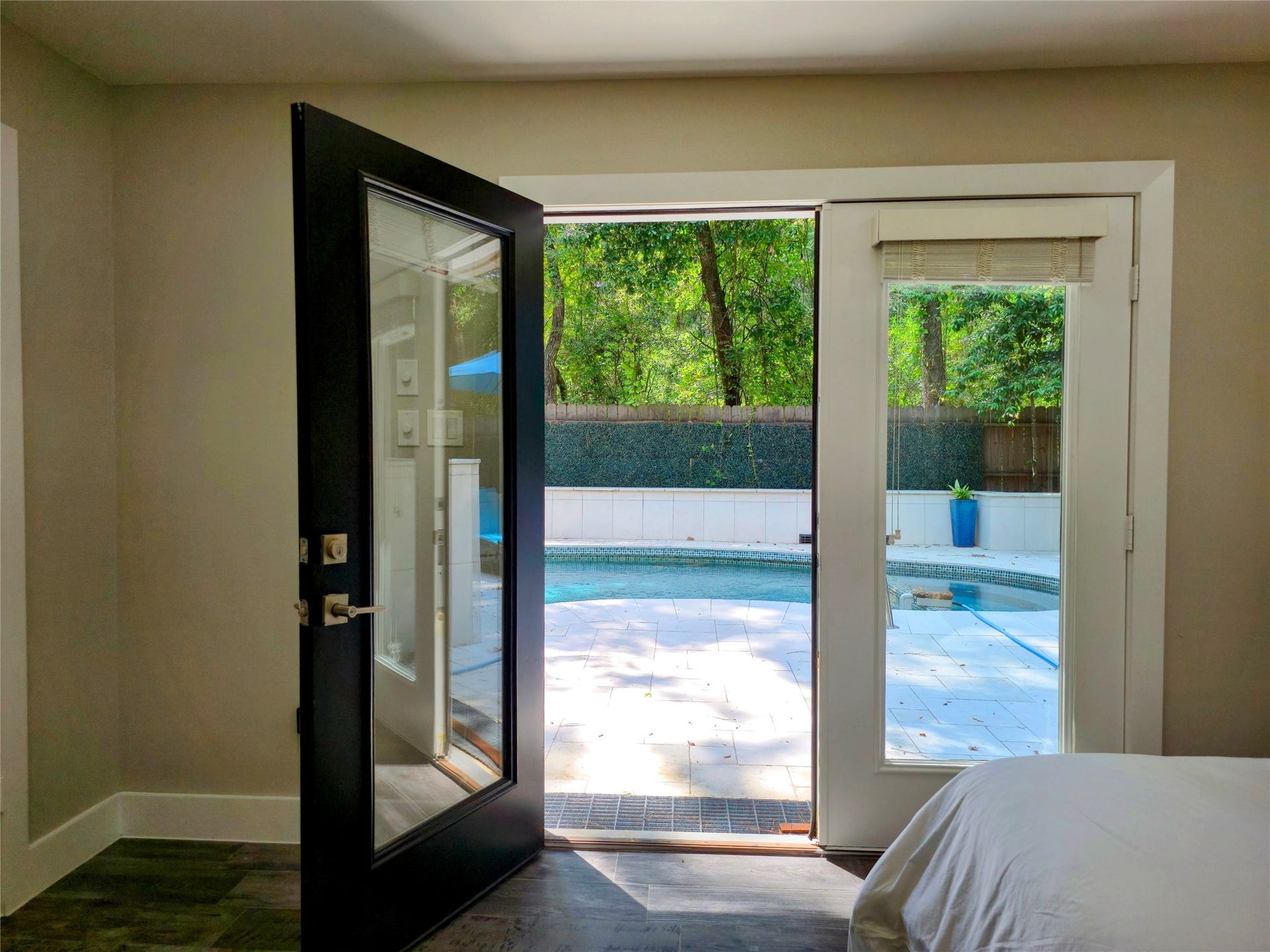 7 Leisure Lane, The Woodlands, TX 77380 7 Leisure Lane, The Woodlands, TX 77380