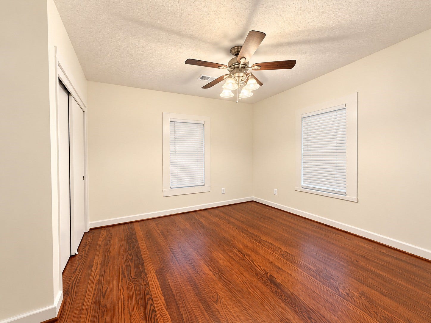 317 E Locust Street, Angleton, TX 77515 317 E Locust Street, Angleton, TX 77515