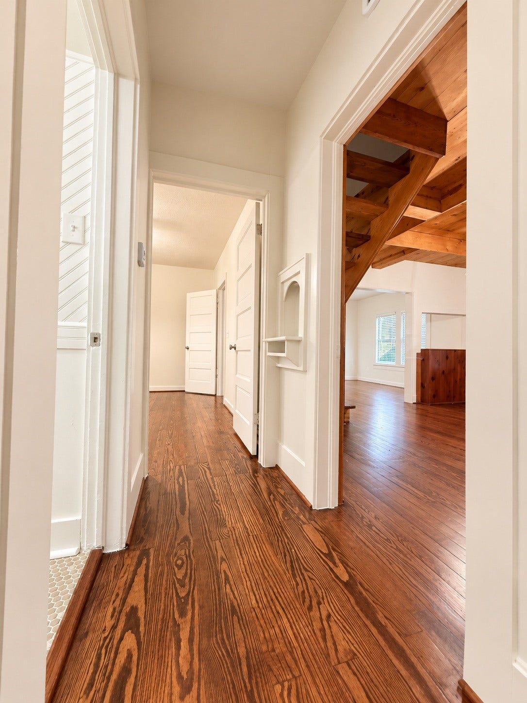 317 E Locust Street, Angleton, TX 77515 317 E Locust Street, Angleton, TX 77515