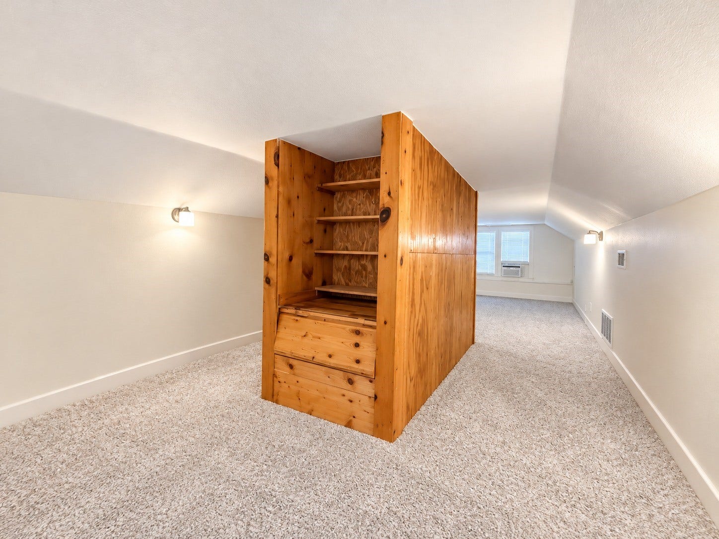 317 E Locust Street, Angleton, TX 77515 317 E Locust Street, Angleton, TX 77515