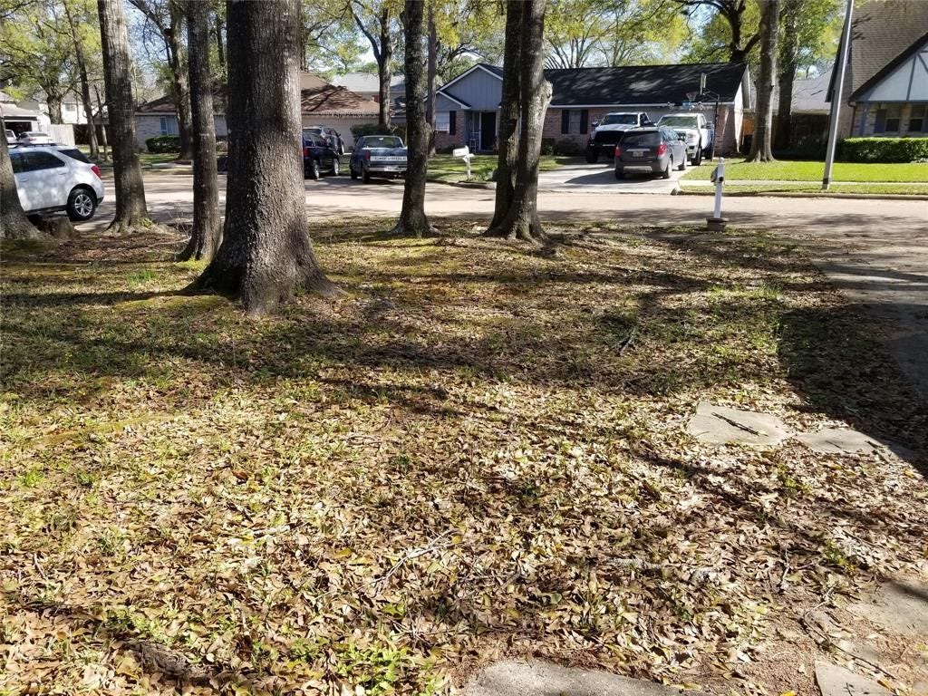 View of culdesac from front yard