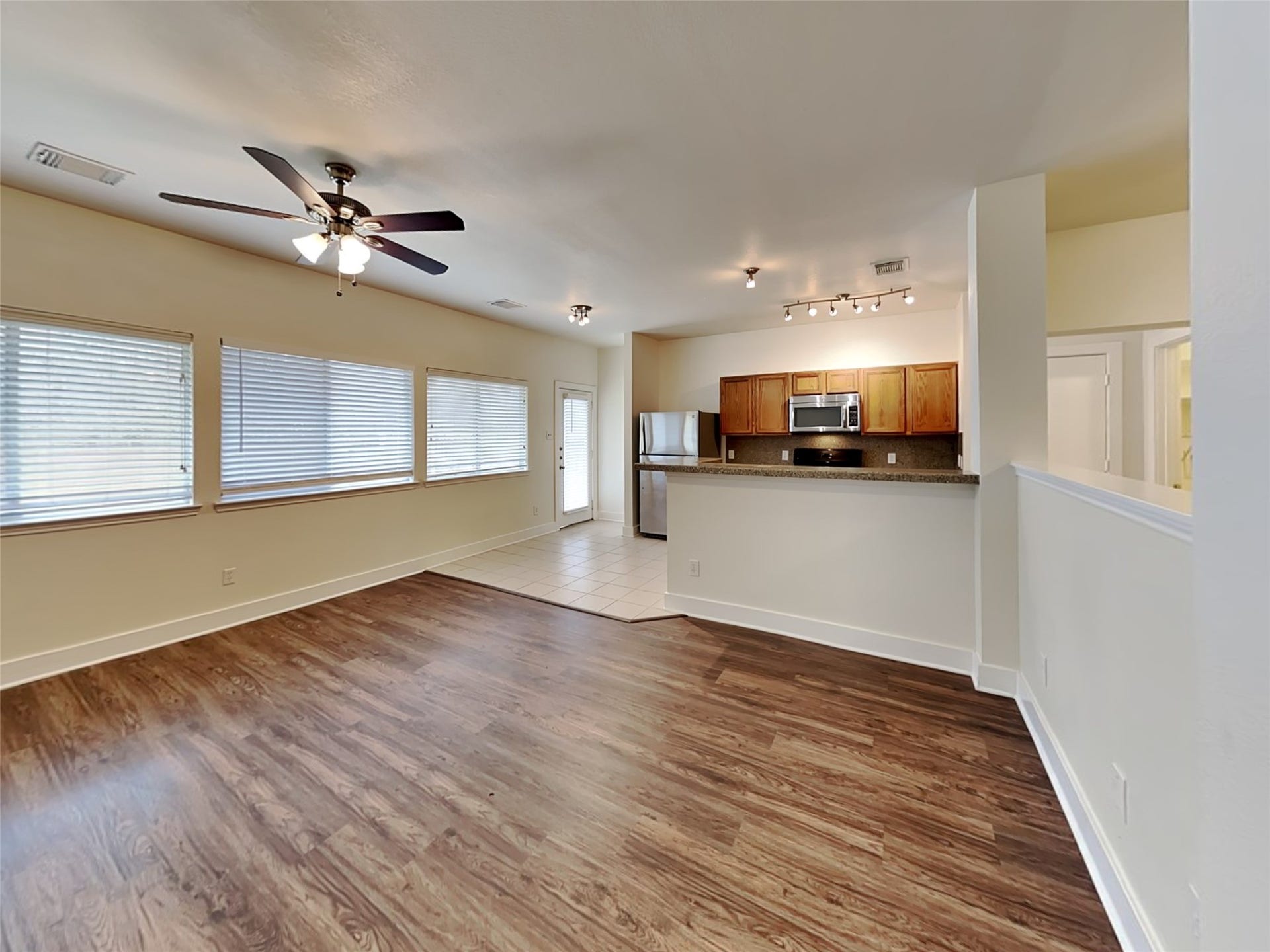804 Lightningbug Lane, Conroe, TX 77301 804 Lightningbug Lane, Conroe, TX 77301