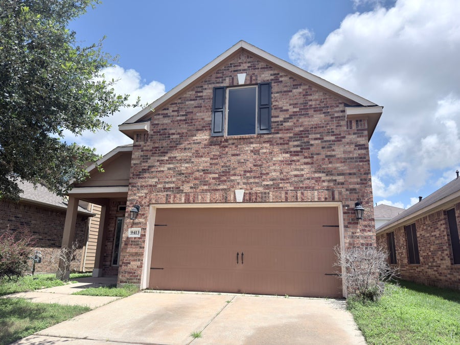 Property photo for 9413 Savannah Holly Drive, Houston, TX